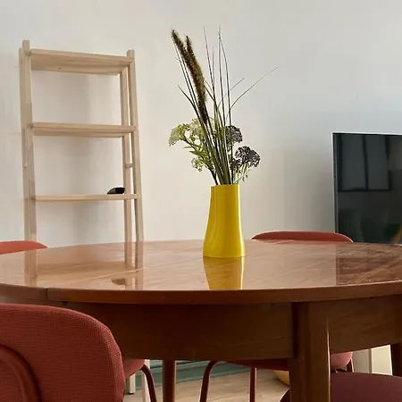 Au Coeur Du Centre Apartment